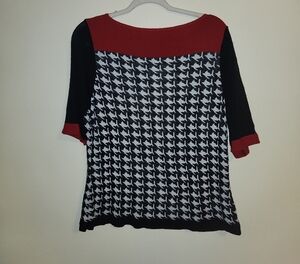 New Directions Red and Black Houndstooth Sweater Top